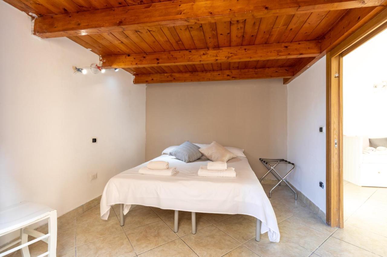 Apartment With Sea View With 2 Lifts Above Montesanto! Nápoles Exterior foto